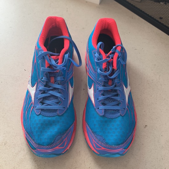 Mizuno Women’s Wave X10 Running Shoes - Size 10 - Picture 2 of 7